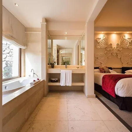 Grand Alondra Villa *
